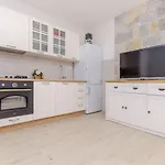 Selo Luka Apartament *