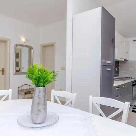 Apartament Selo Luka