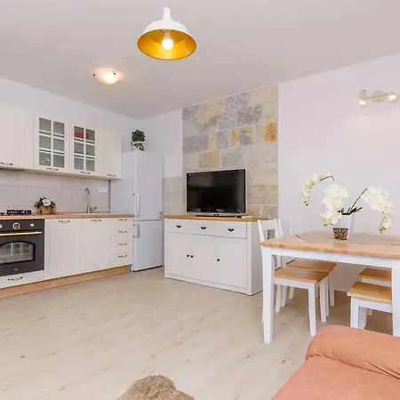 Selo Luka Apartment Ražanj
